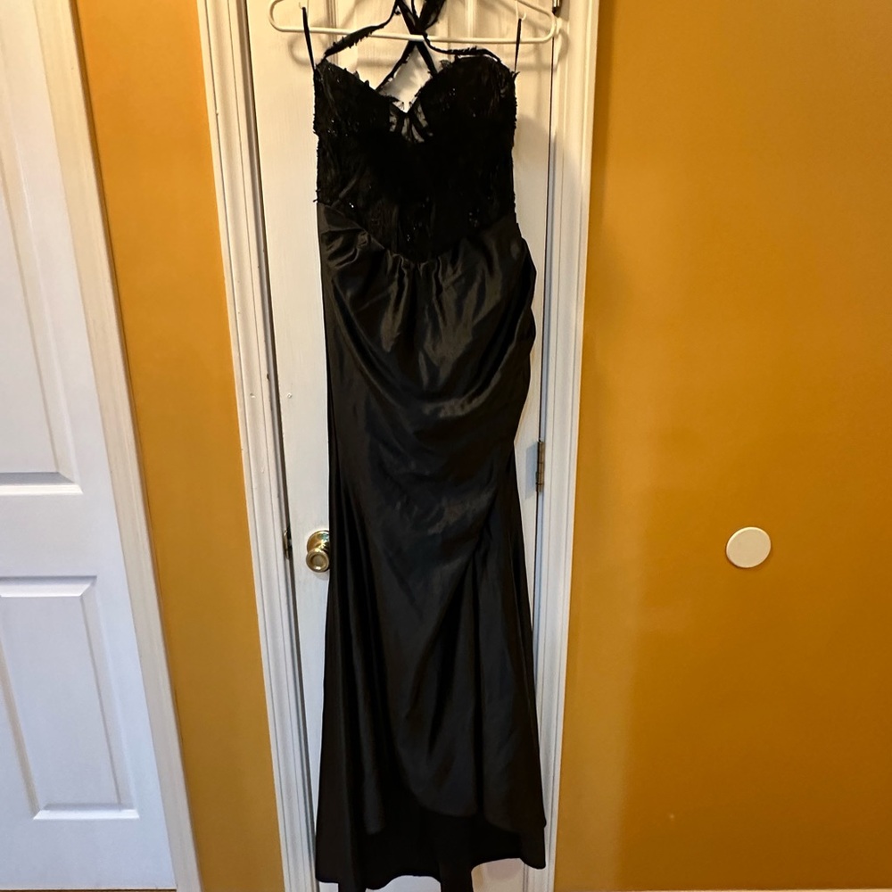 Black Sweetheart Gown for Prom